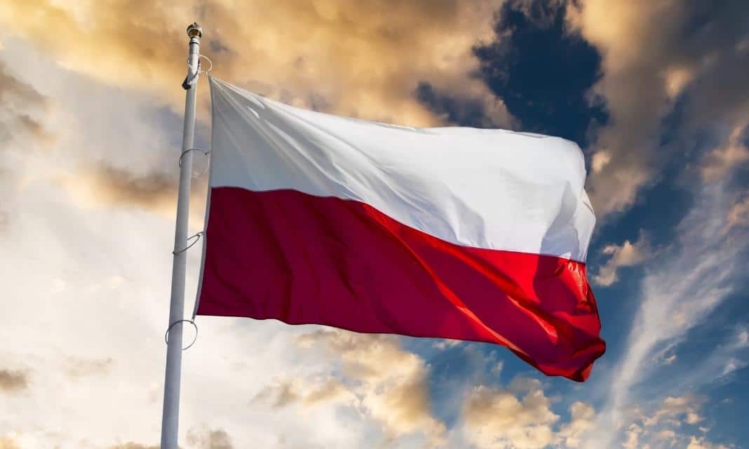 Ostrołęka celebrowa dzień symboli narodowych! Jak uczcić Dzień Flagi Rzeczypospolitej Polskiej?